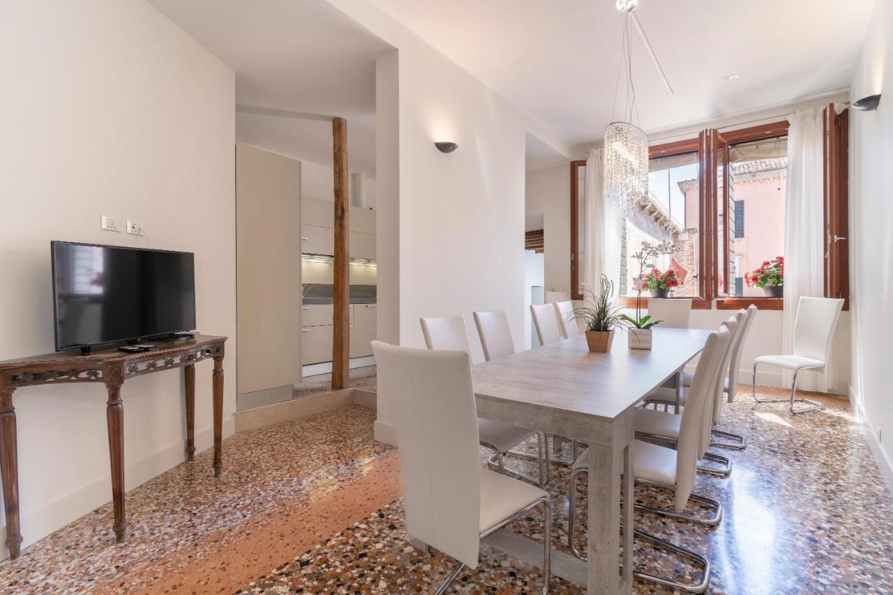 Casanova Deluxe Apartment By Wonderful Italy Венеция Экстерьер фото