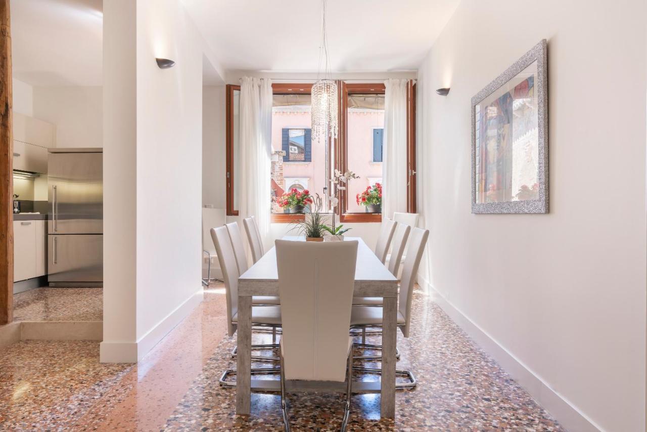 Casanova Deluxe Apartment By Wonderful Italy Венеция Экстерьер фото