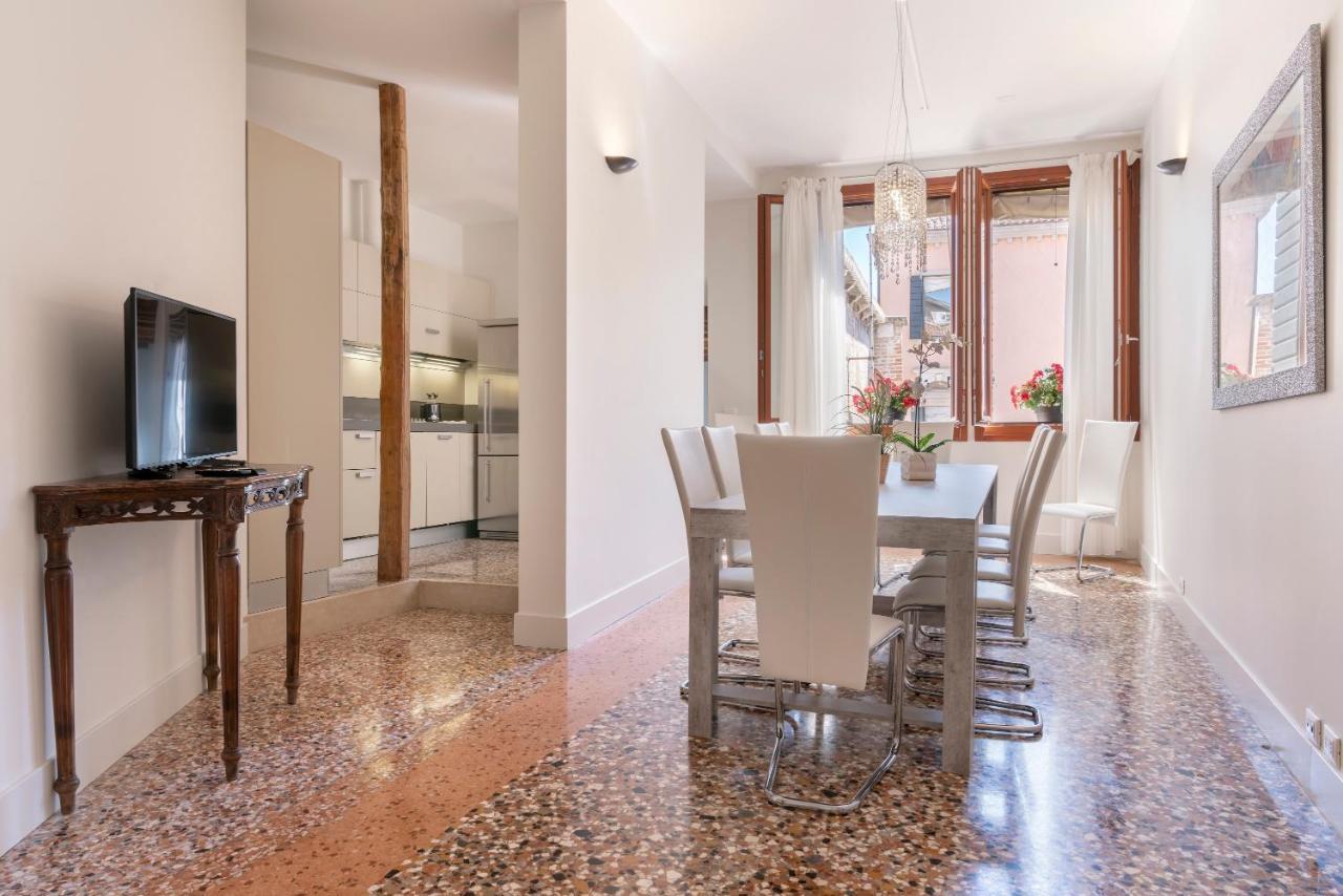 Casanova Deluxe Apartment By Wonderful Italy Венеция Экстерьер фото